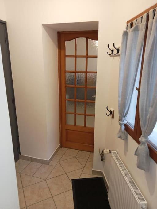 Perle Rare F1 De 43 M Quartier Historique. Appartement Moulins  Buitenkant foto